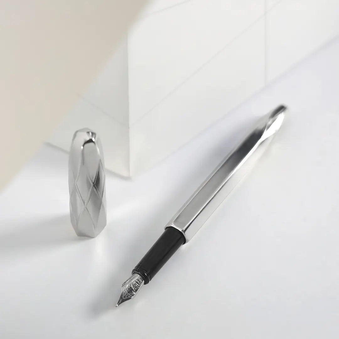 Royal Selangor Broad Nib Fountain Pen - Oxford — writing at an angle