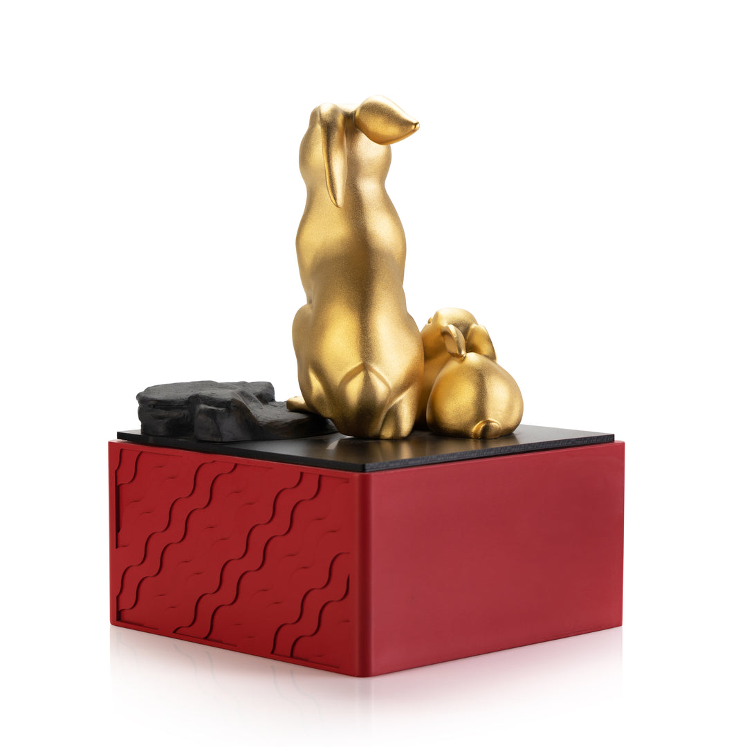 Royal Selangor 2023 Year of the Rabbit - Figurine — detail view