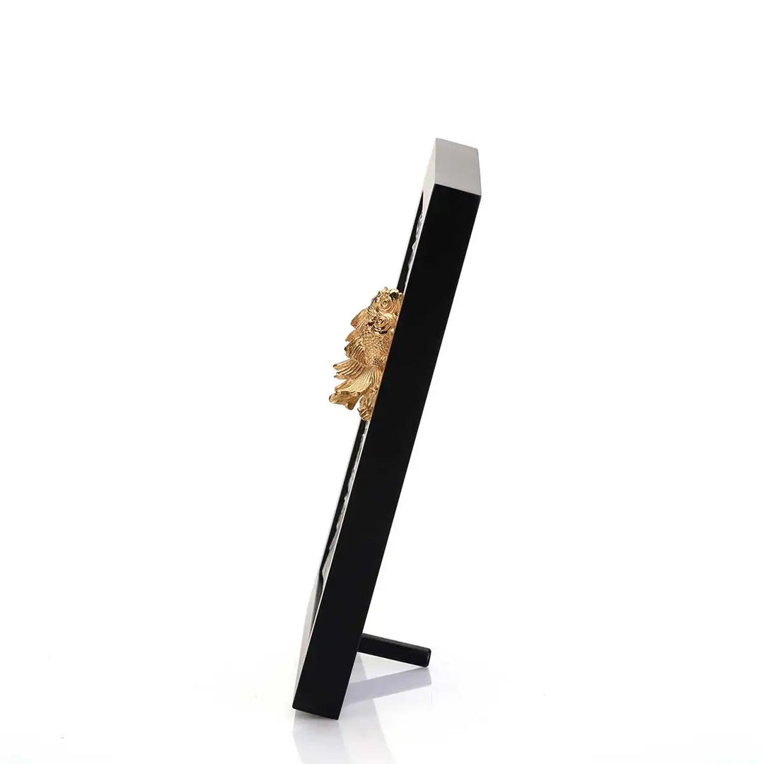 Royal Selangor Three Goldfish Plaque — in use