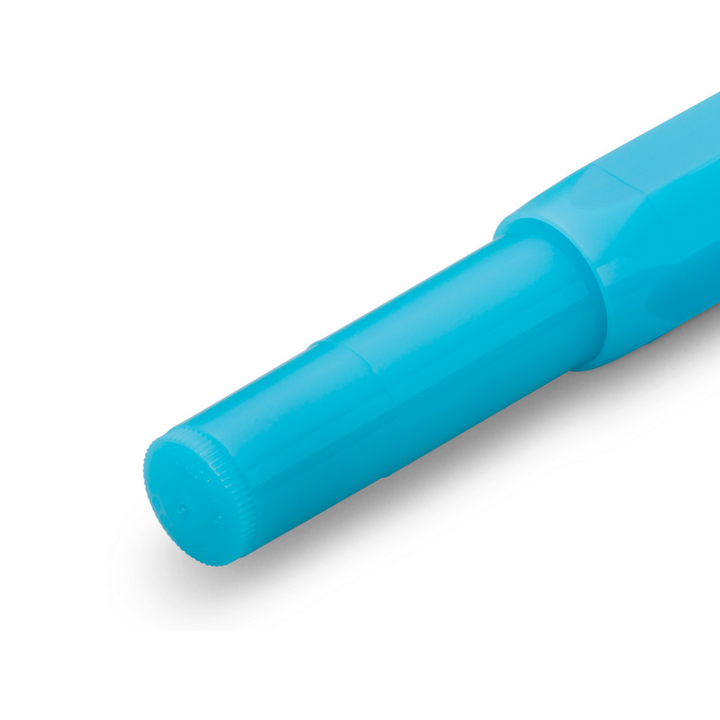 Kaweco Frosted Sport Gel Rollerball Pen - Light Blueberry — flat lay