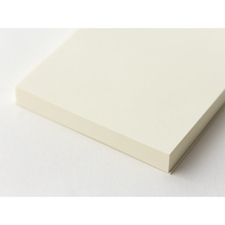 MD Paper Sticky Memo Pad <A7> Blank — angle view