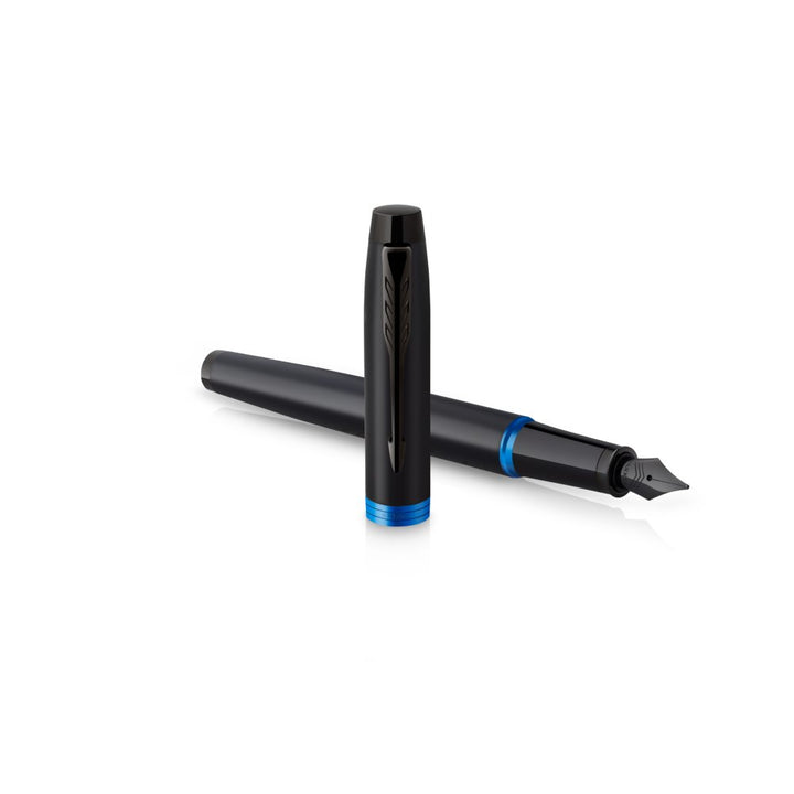 Parker IM PROFESSIONAL Vibrant Ring BT Fountain Pen Marine Blue — barrel detail