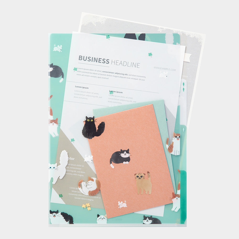 Midori A4 3 Pockets Clear Folder - Cats A — side view