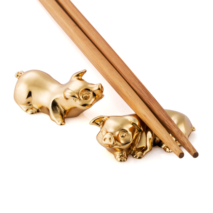 Royal Selangor 2019 Year of the Pig - Chopstick Rest — front view