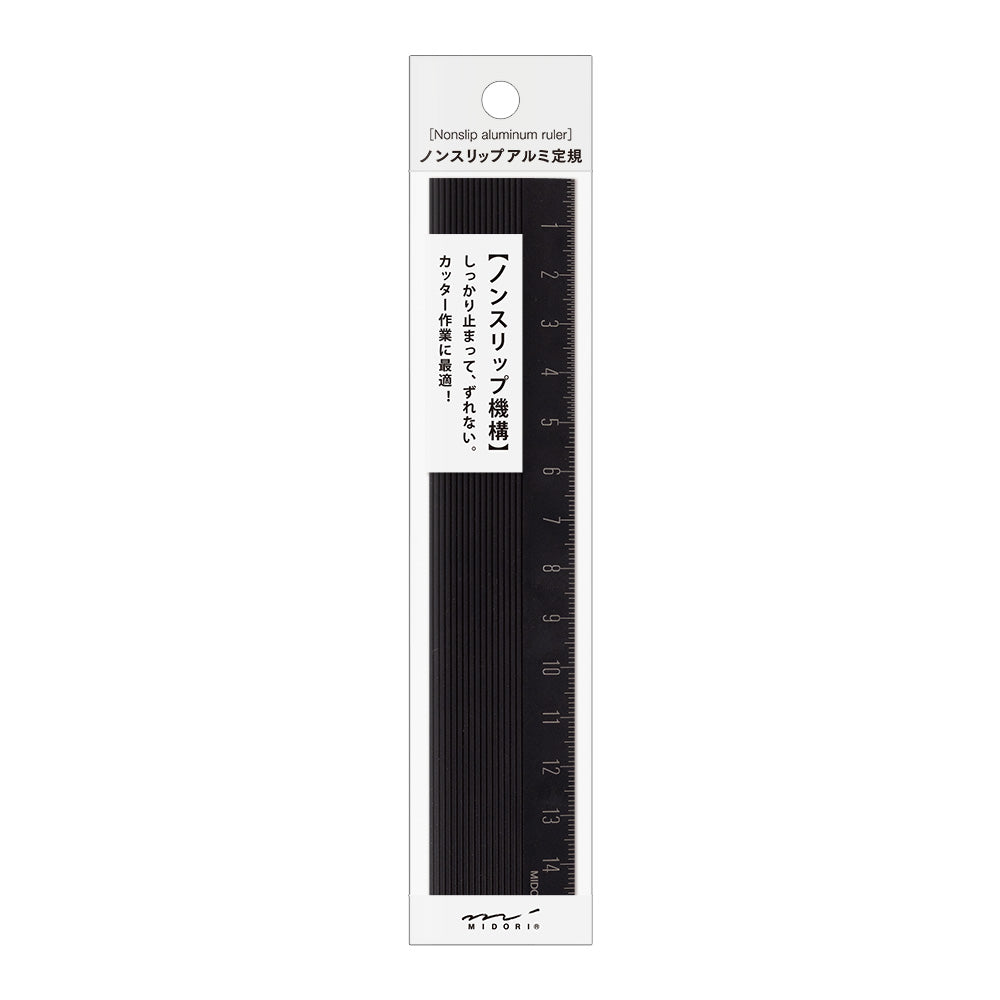 Midori Aluminum Ruler 15cm Non-Slip - Black — in use