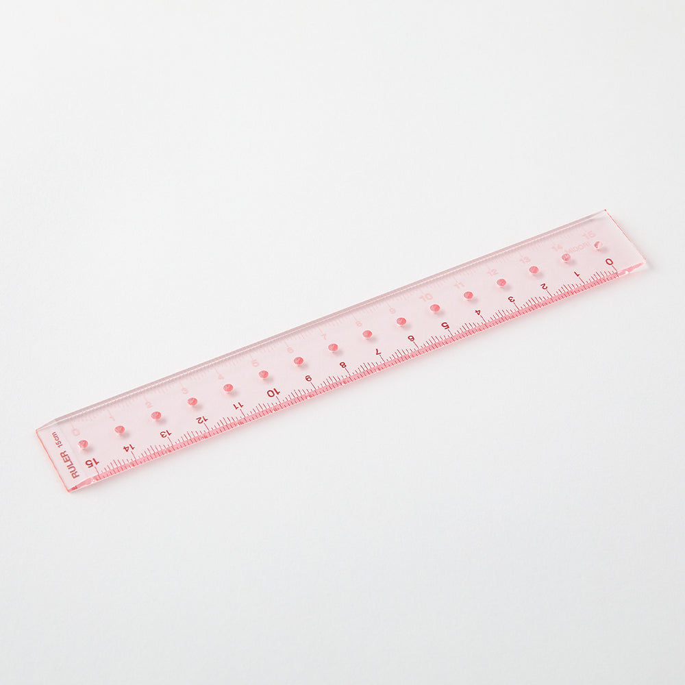Midori Ruler (15cm) — flat lay