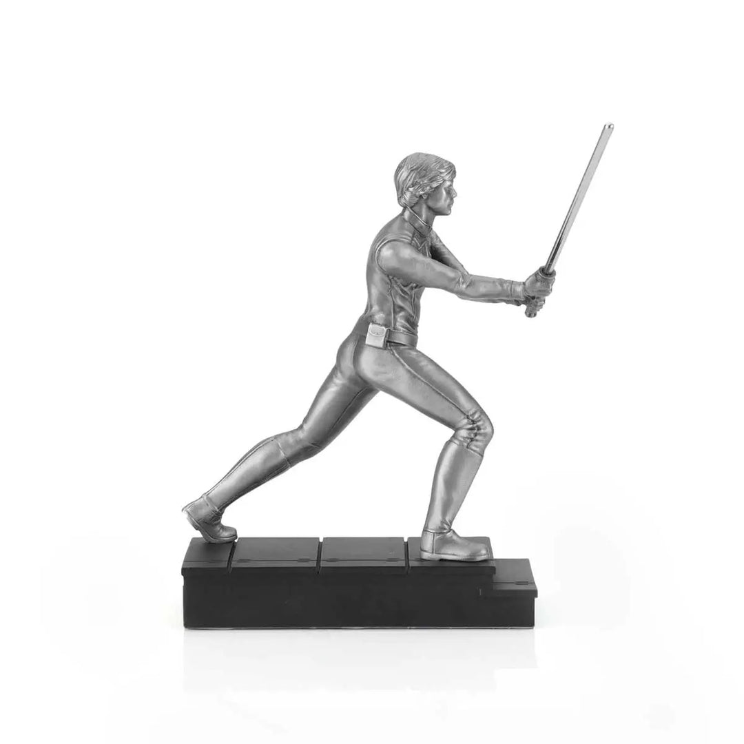 Royal Selangor Starwars Figurine - Luke Skywalker Lightsaber Duel — side view