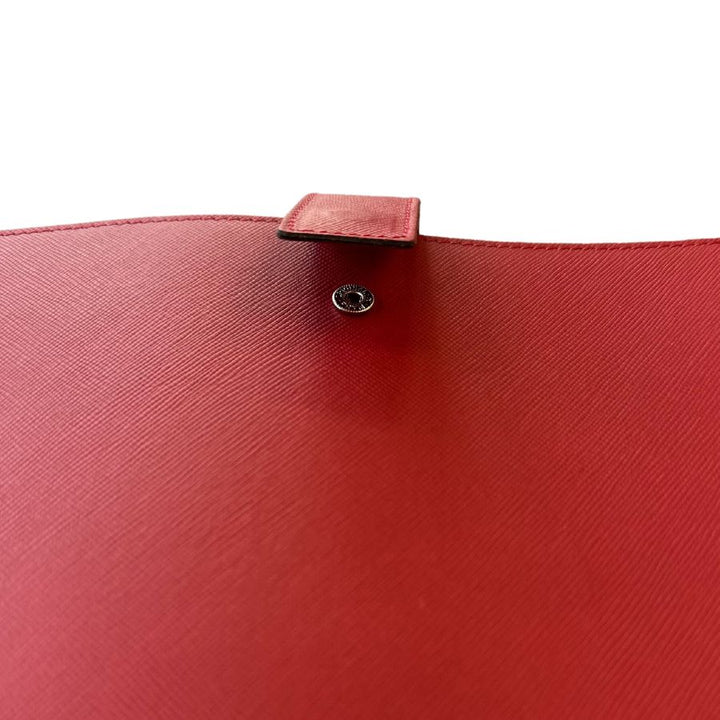 InTempo A4 Pad Cover with Closure — flat lay