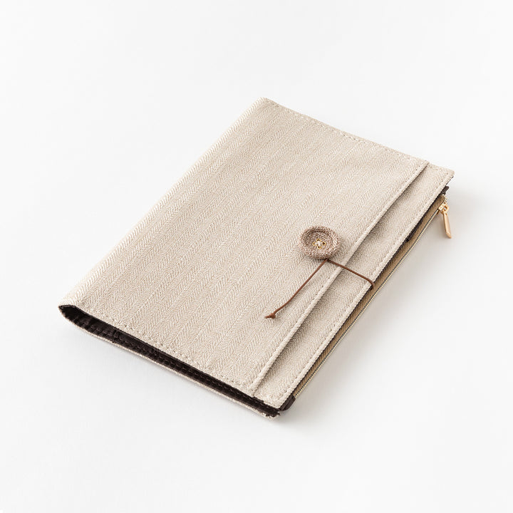 Midori Yuru Log Notebook Cover [B6] - Cloth Beige — flat lay