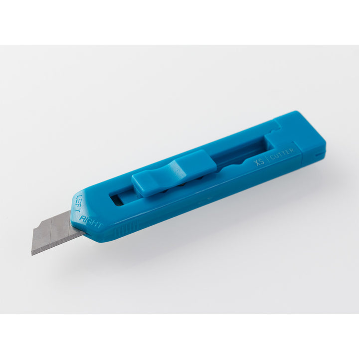 Midori XS Cutter — flat lay