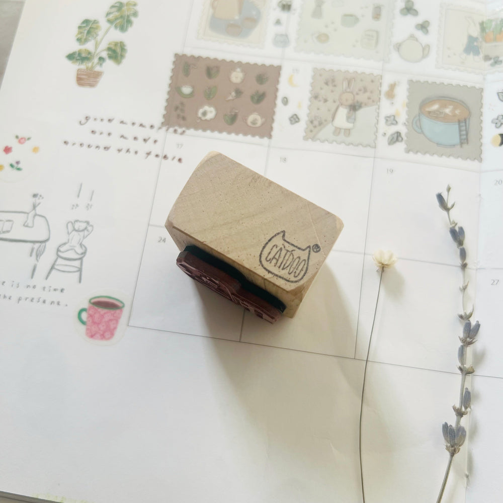 Catdoo Rubber Stamp - Cat Writing Memo — side view