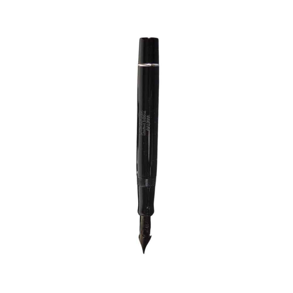 Conklin Duraflex Limited Edition Fountain Pen (Flex Nib) Chrome — Conklin fountain pen — precision nib writing instrument, at Cityluxe Singapore stationery store