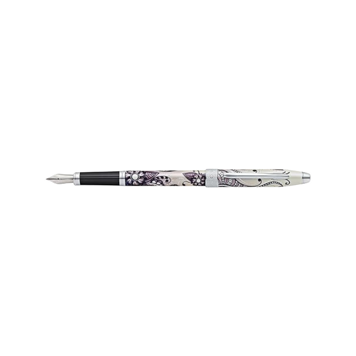 Cross Botanica Fountain Pen - Black — nib close-up