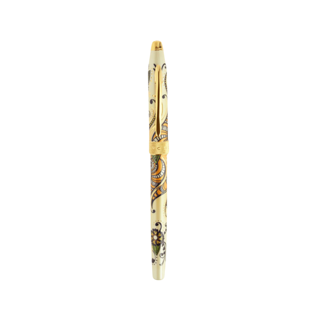 Cross Botanica Fountain Pen - Magnolia — nib close-up