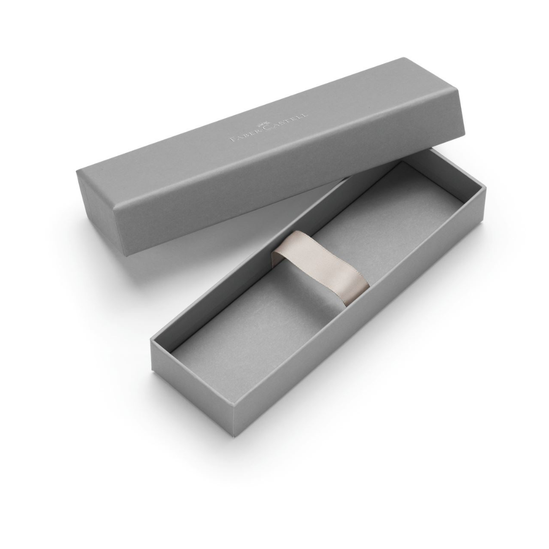 Faber-Castell Hexo Fountain Pen - Silver — writing at an angle