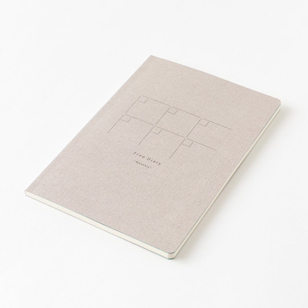 Midori Yuru Log Notebook [B6] - Free Diary Monthly — flat lay
