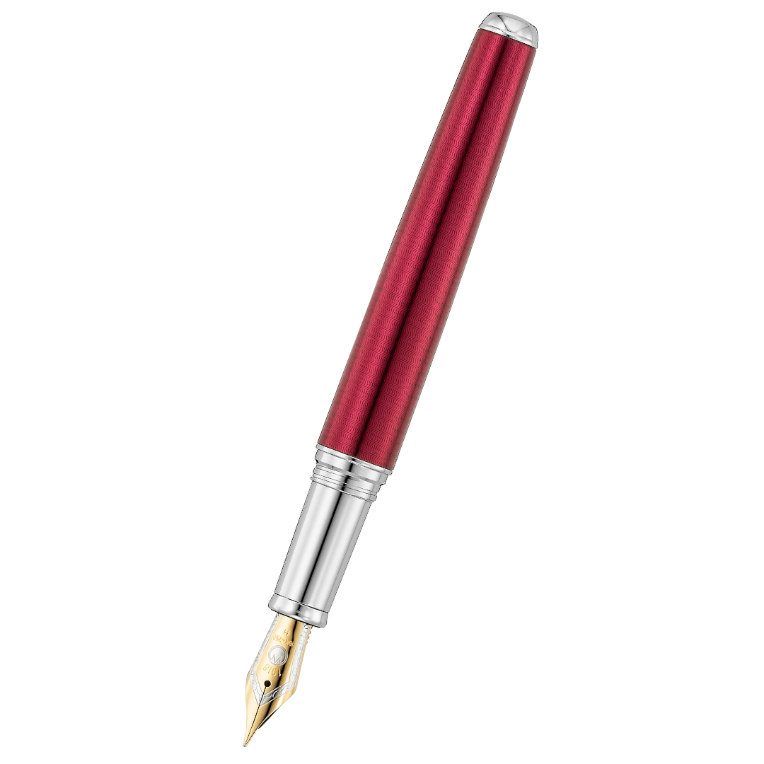 Waldmann Grandeur Series Burgundy Red — uncapped with cap posted