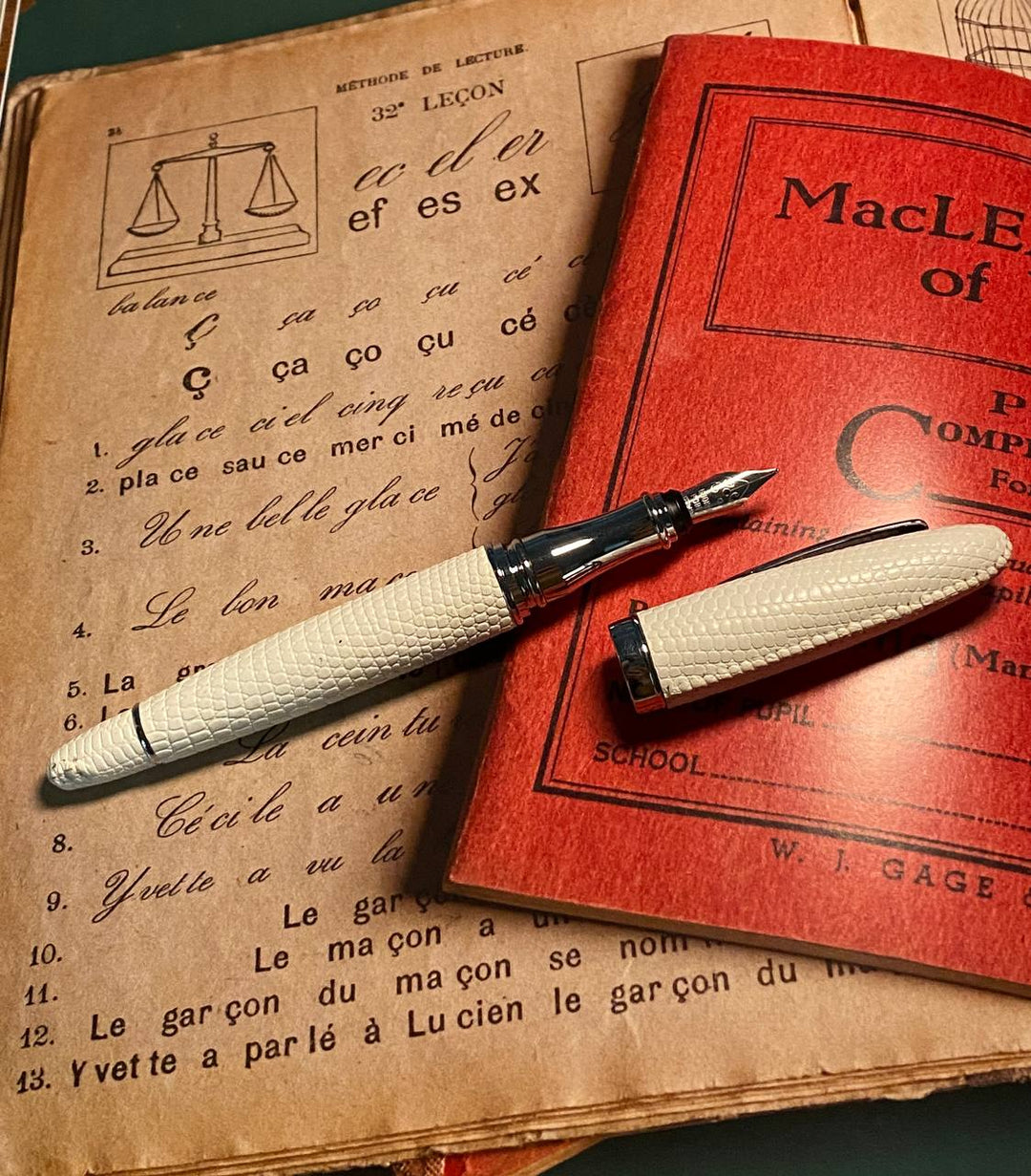 Luxo Limited Edition Leather Fountain Pen - Ivory (Fine Nib) — barrel detail