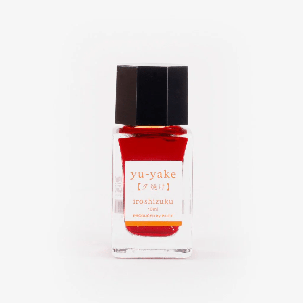 Pilot Iroshizuku 15ml Ink Bottle - Yu-yake (Sunset) — bottle at angle