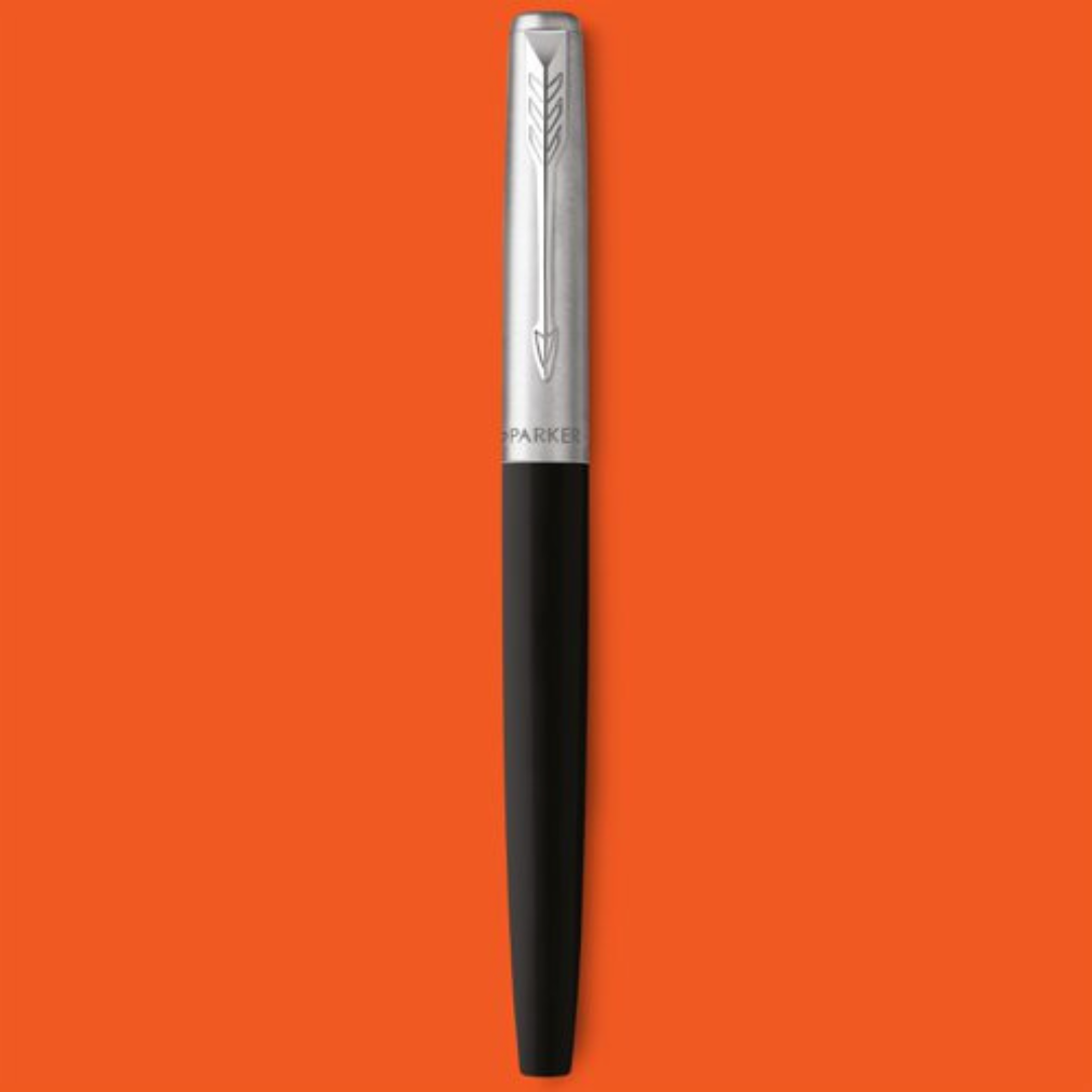 Parker Jotter Originals Fountain Pen - Black — writing at an angle