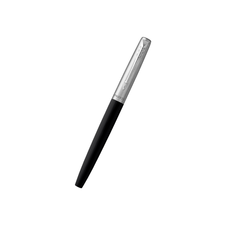 Parker Jotter Originals Fountain Pen - Black — uncapped with cap posted