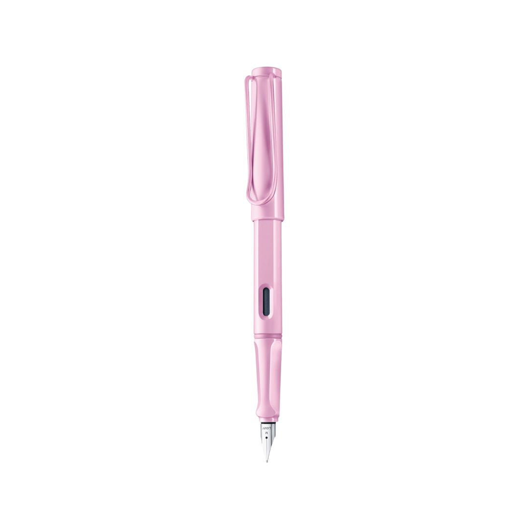 LAMY Safari Deelite Fountain Pen - Light Rose (Special Edition) — flat lay