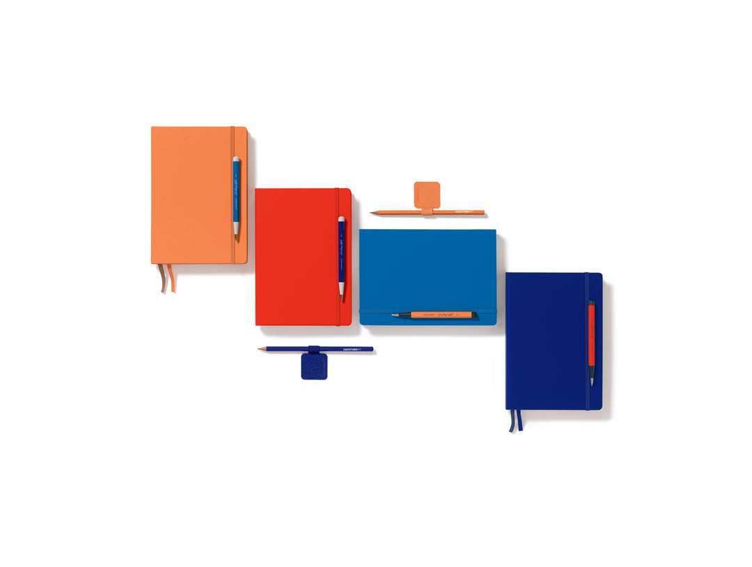 Leuchtturm1917 Recombine Pen Loop - Lobster — angle view