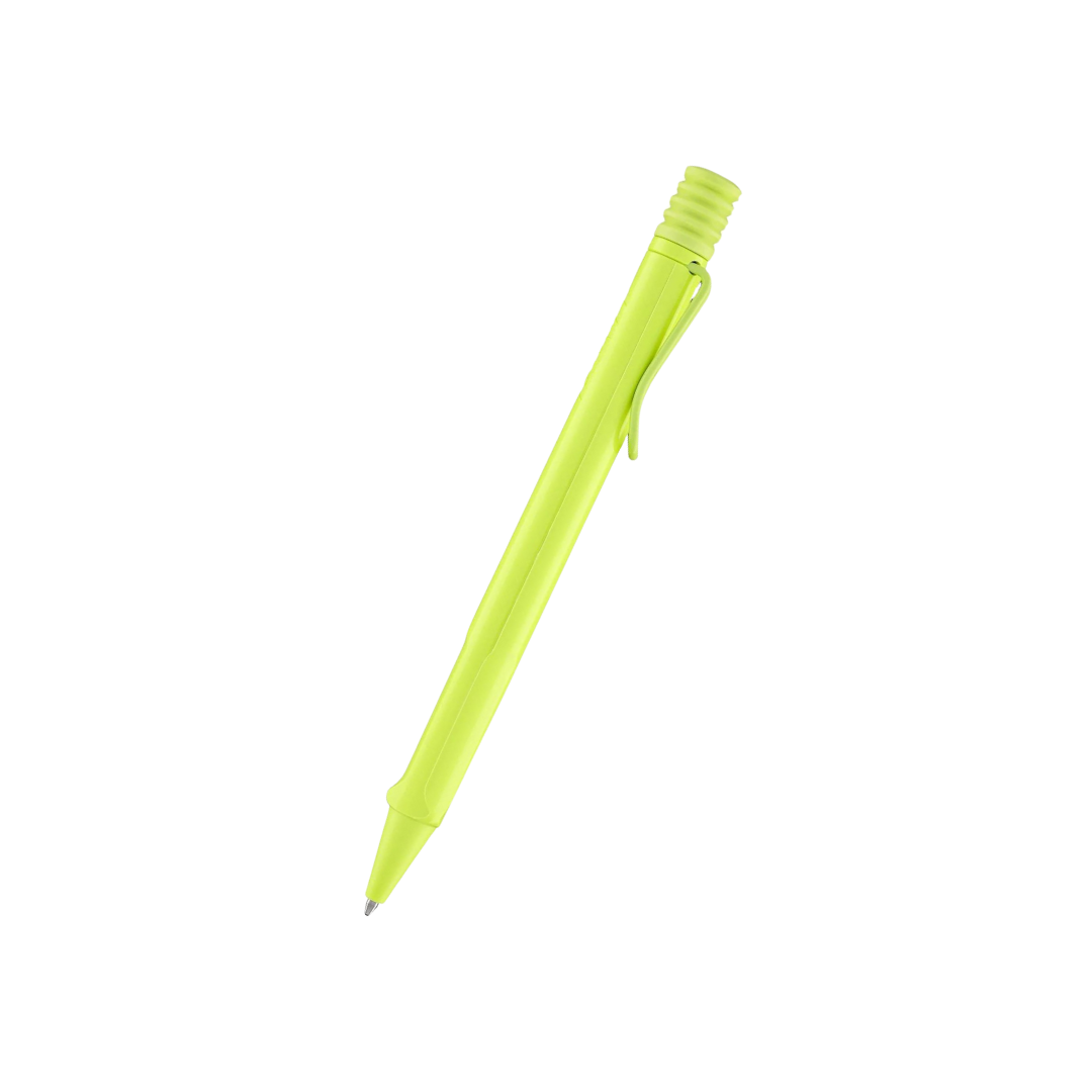 LAMY Safari Deelite Ballpoint Pen - Spring Green (Special Edition) — writing at an angle