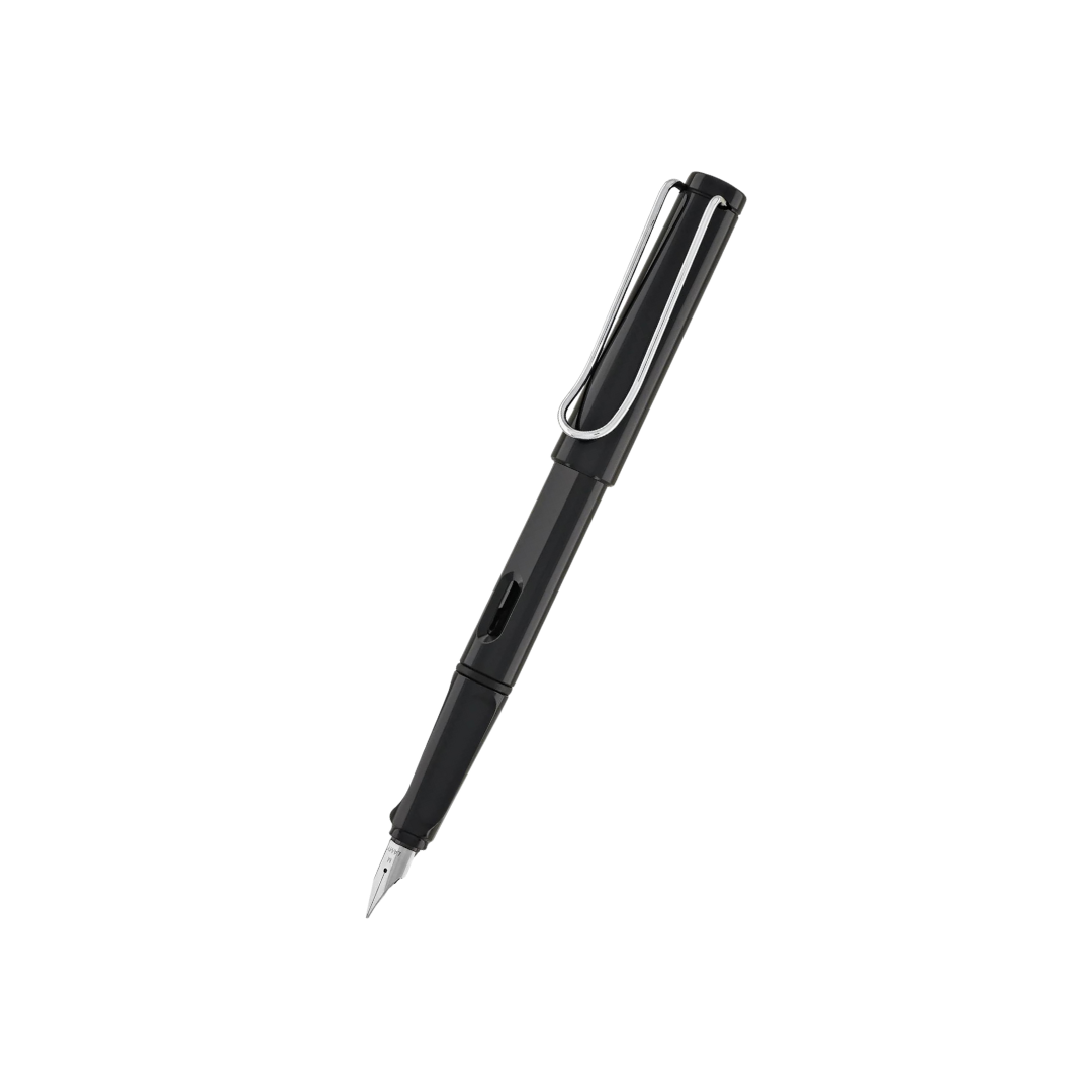 Lamy Safari Fountain Pen Black — capped