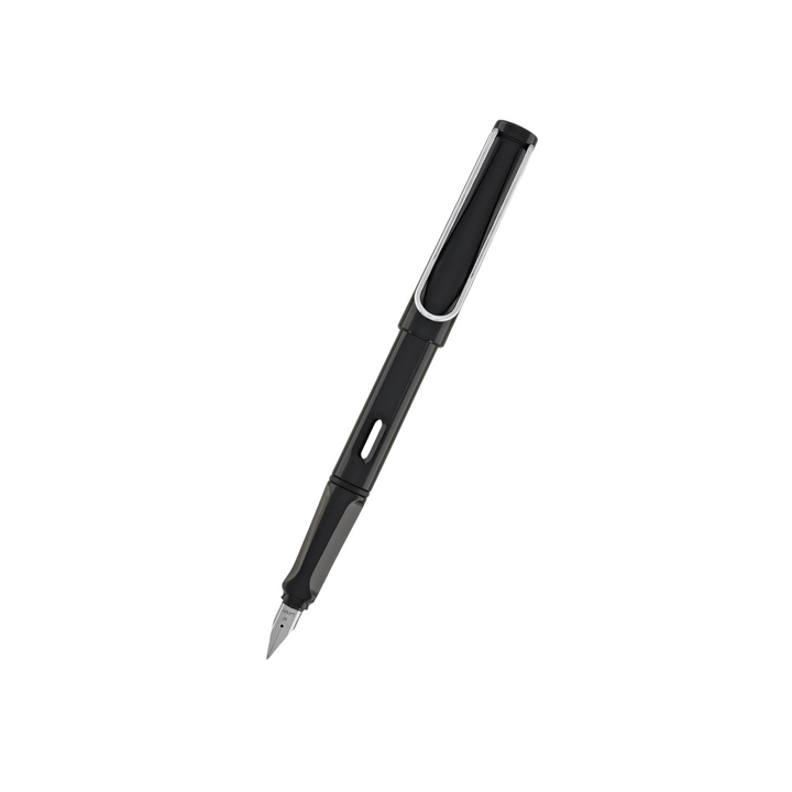 Lamy Safari Fountain Pen Black — uncapped with cap posted