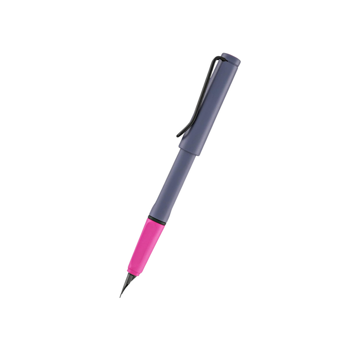 LAMY 0D7 Safari Fountain Pen - Pink Cliff [Pre-Order] — nib close-up