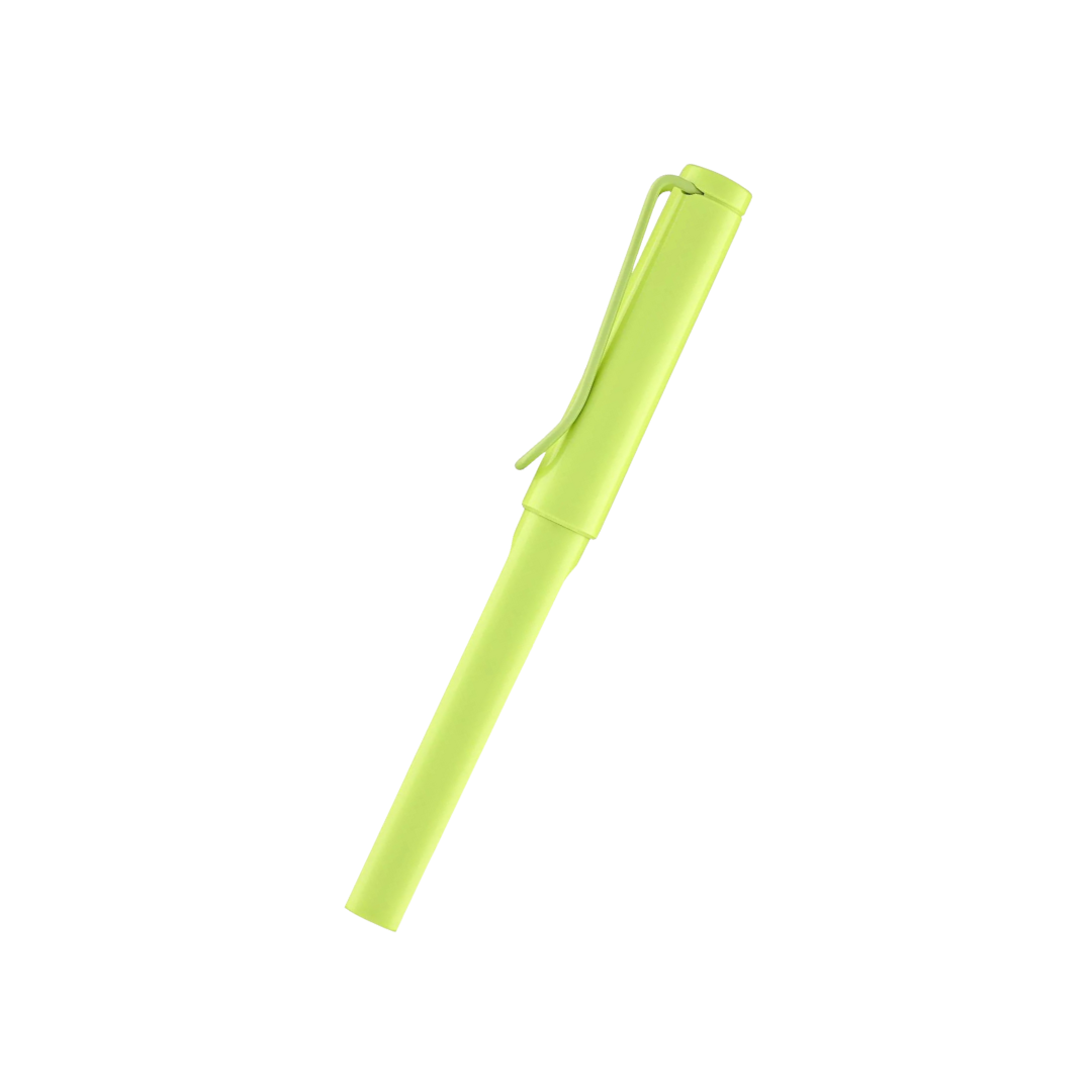 LAMY Safari Deelite Fountain Pen - Spring Green (Special Edition) — barrel detail