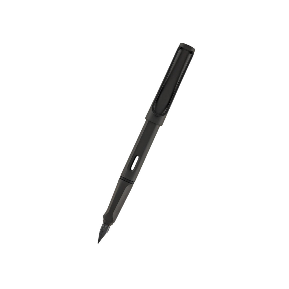 Lamy Safari Fountain Pen Umbra — uncapped with cap posted