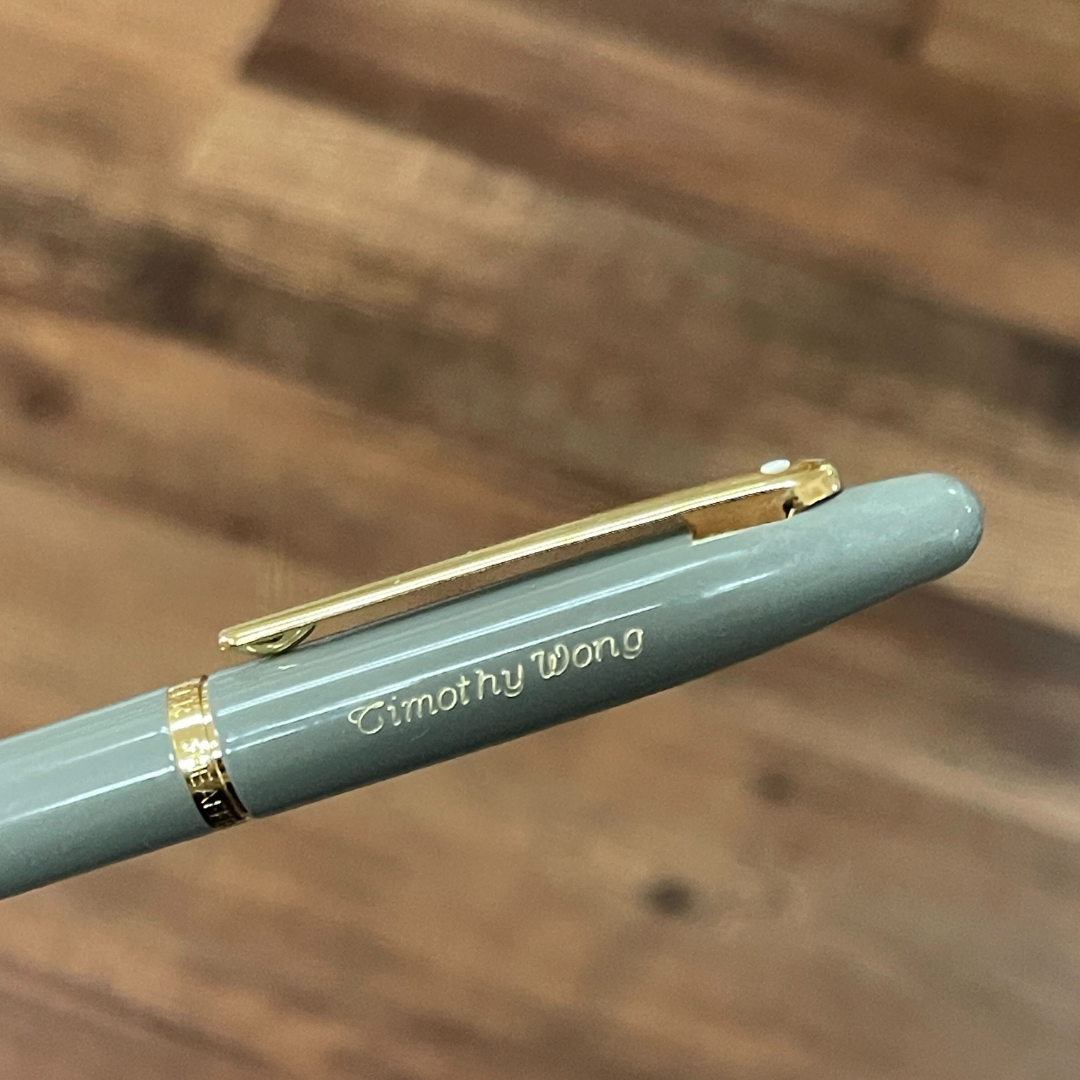 Sheaffer VFM E9427 Glossy Light Gray  With PVD Gold-Tone Trim Rollerball Pen (WW31) — Sheaffer rollerball pen — fluid gel ink writing instrument, at Cityluxe Singapore