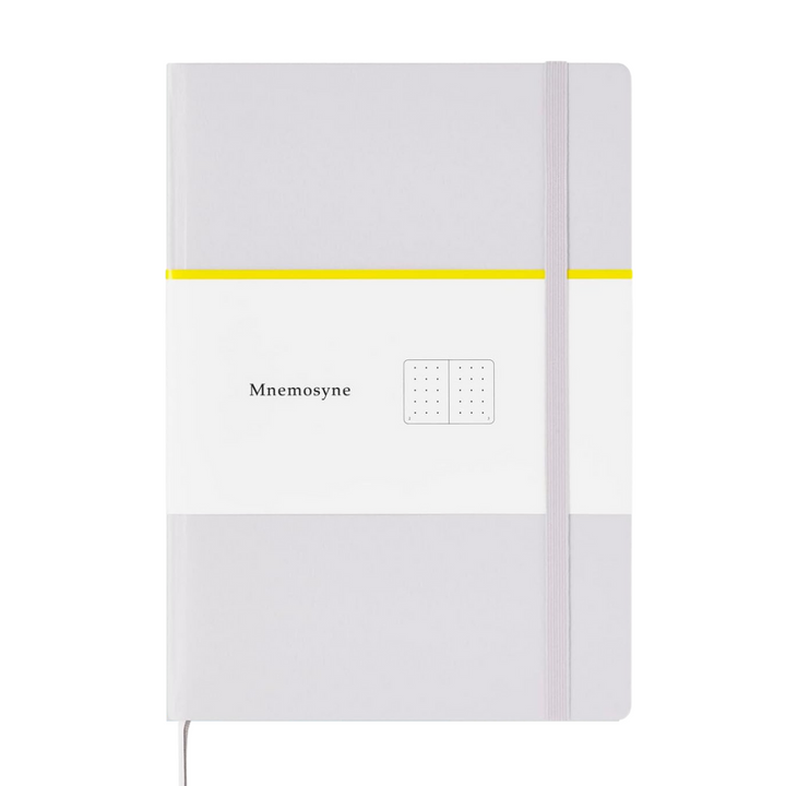 Maruman Mnemosyne A5 Journal Hardcover Notebook - Light Gray — detail view