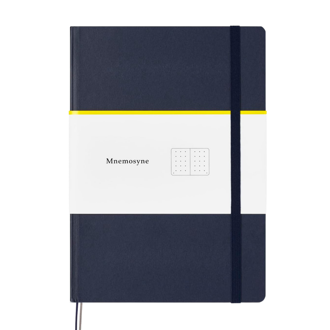 Maruman Mnemosyne A5 Journal Hardcover Notebook - Navy — detail view