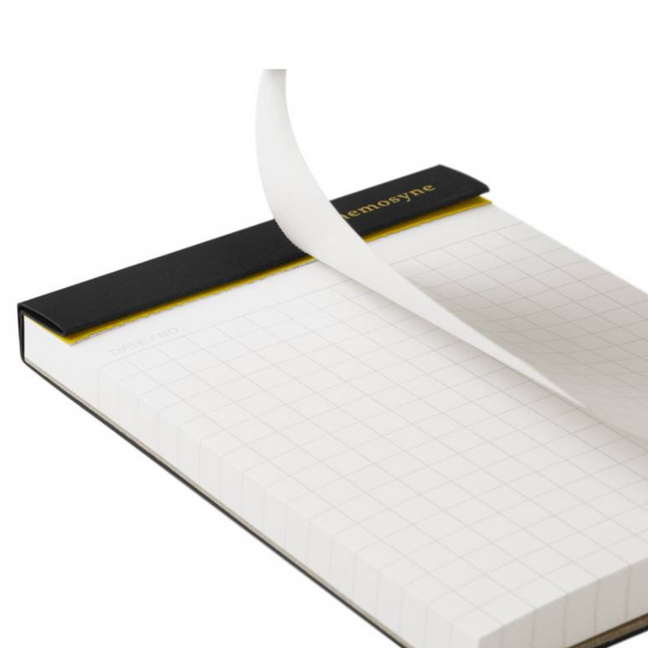 Maruman Mnemosyne A7 Memo Pad - Graph (Black) — in use