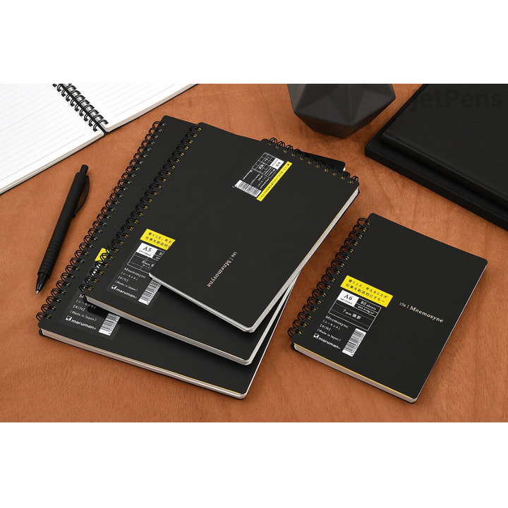 Maruman Mnemosyne Notebook - Horizontal (Black) — in use