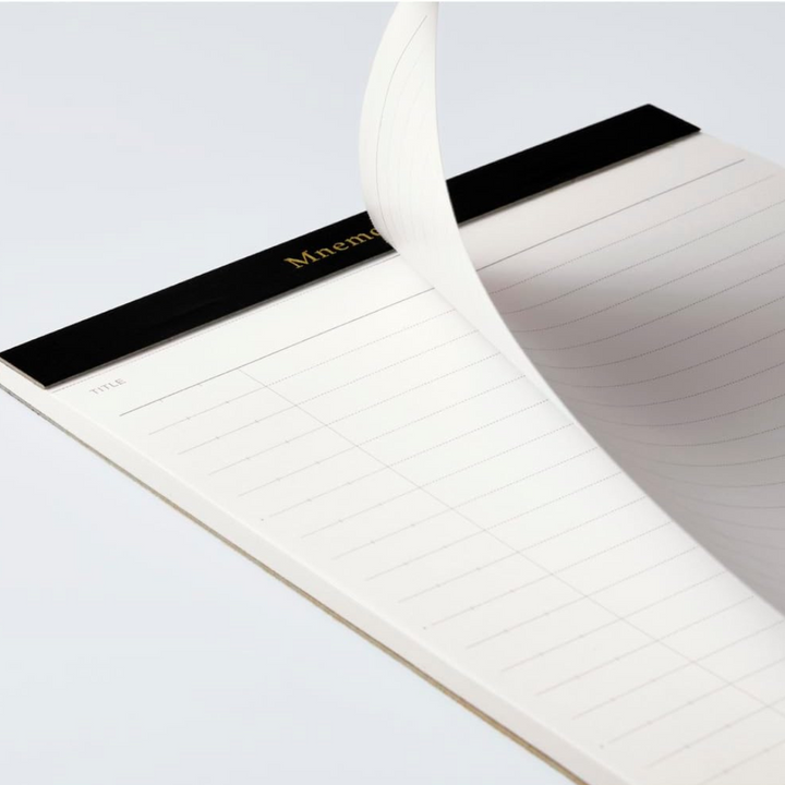 Maruman Mnemosyne Notepad Holder with A5 Ruled Notepad (Black) — flat lay