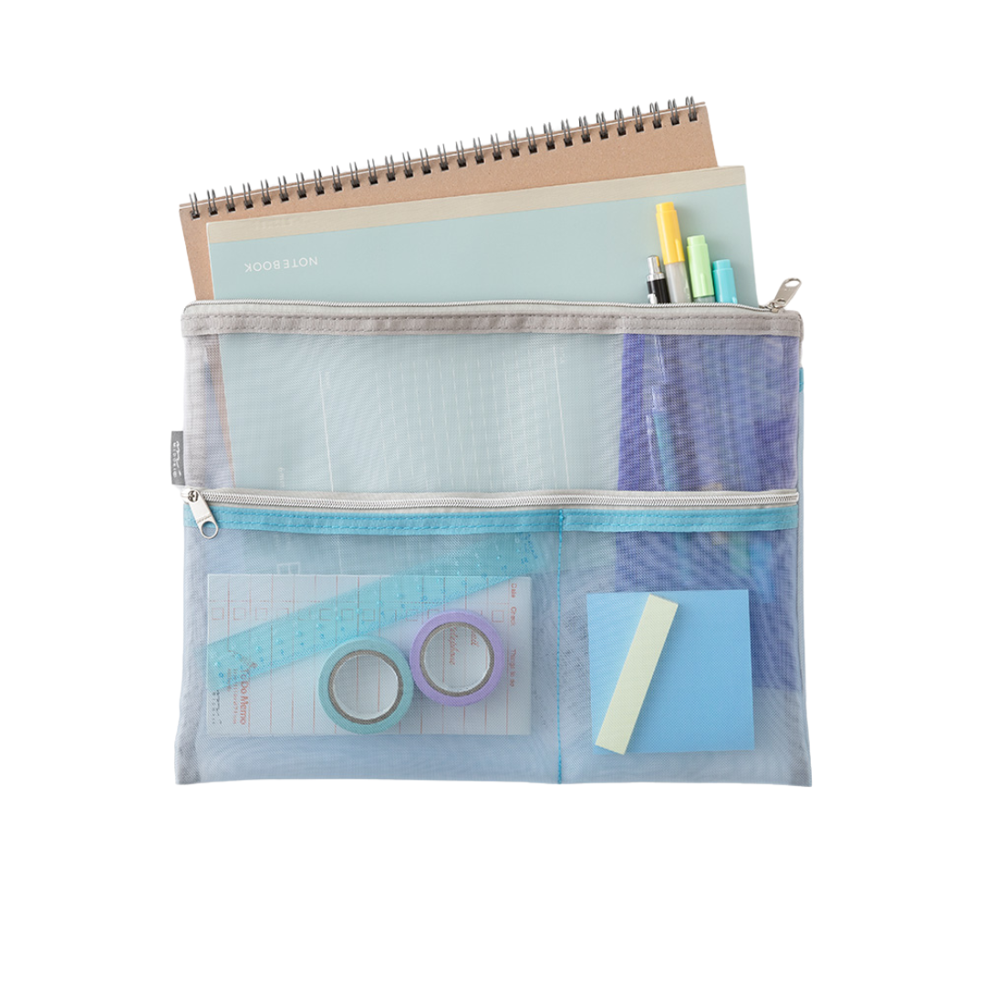 Midori Pen &amp; Tool Pouch (B5) Mesh - Light Blue — in use