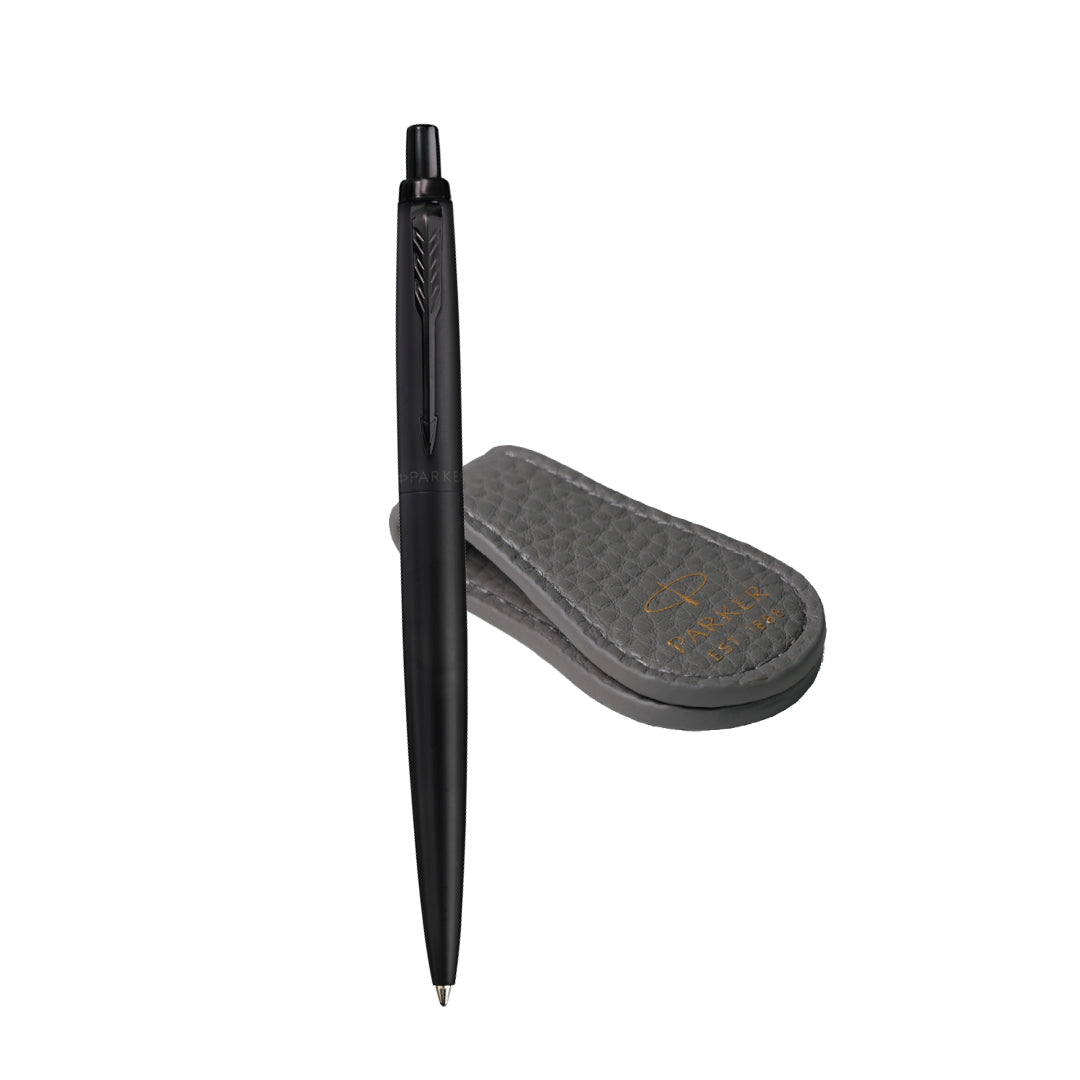 Parker Jotter XL Ballpoint Pen Gift Set - Monochrome Black with Black Trim with Magnetic Clip — Parker ballpoint pen — reliable smooth-writing everyday pen, at Cityluxe Singapore