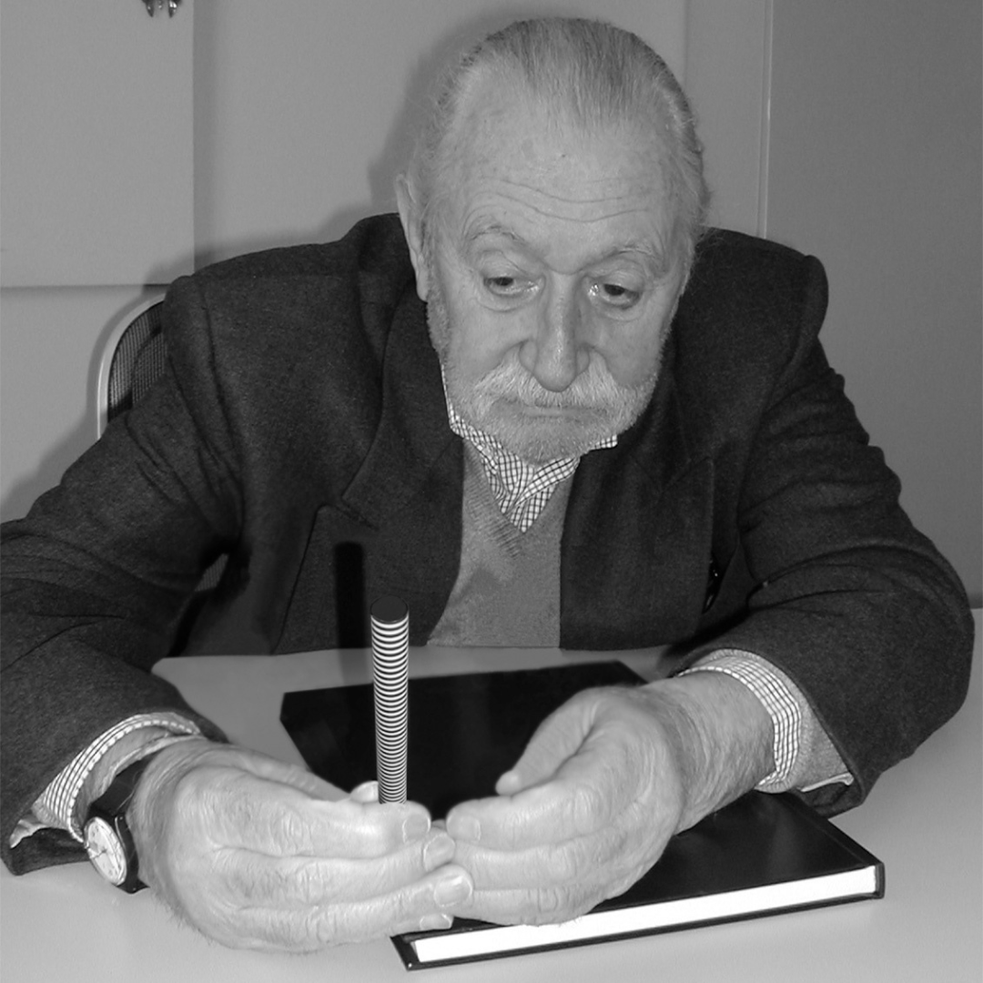Acme Studio Limited Edition Rollerball Pen - Rochetti — engraving example