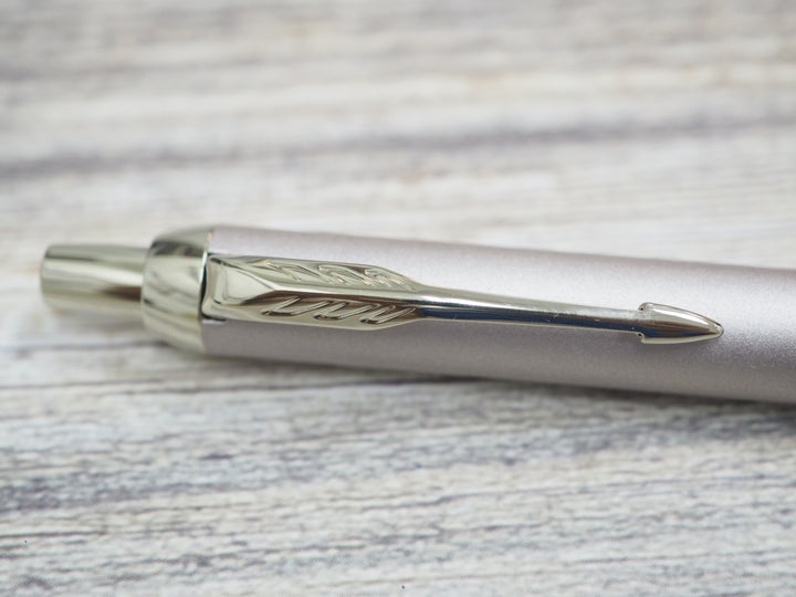 Parker IM PROFESSIONAL Ballpoint Pen in Monochrome Champagne — Parker ballpoint pen — reliable smooth-writing everyday pen, at Cityluxe Singapore