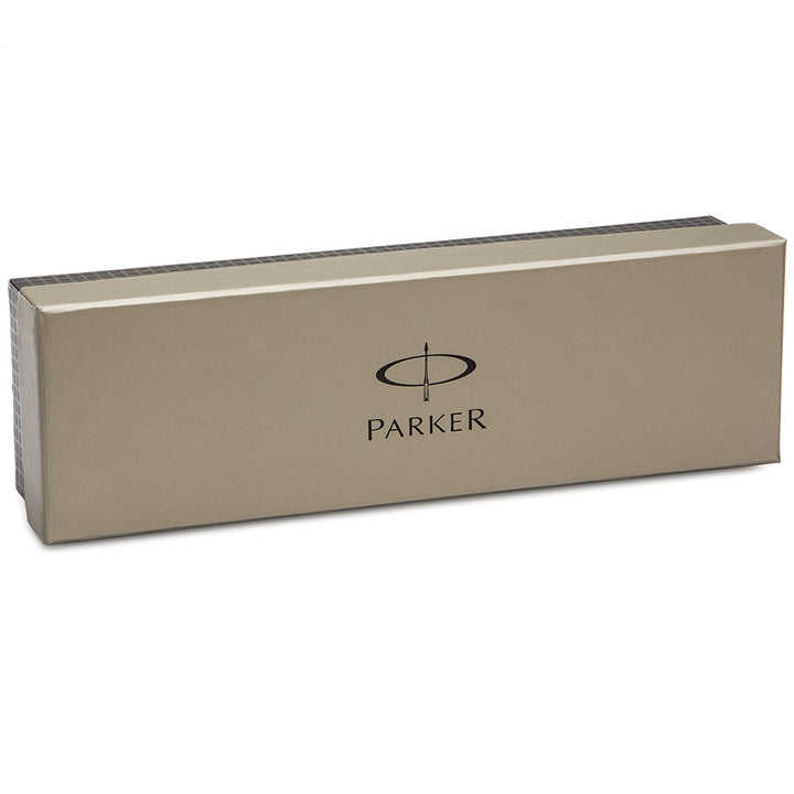 Parker Urban Premium Fountain Pen - Matte Black with Polished Black Trims — barrel detail
