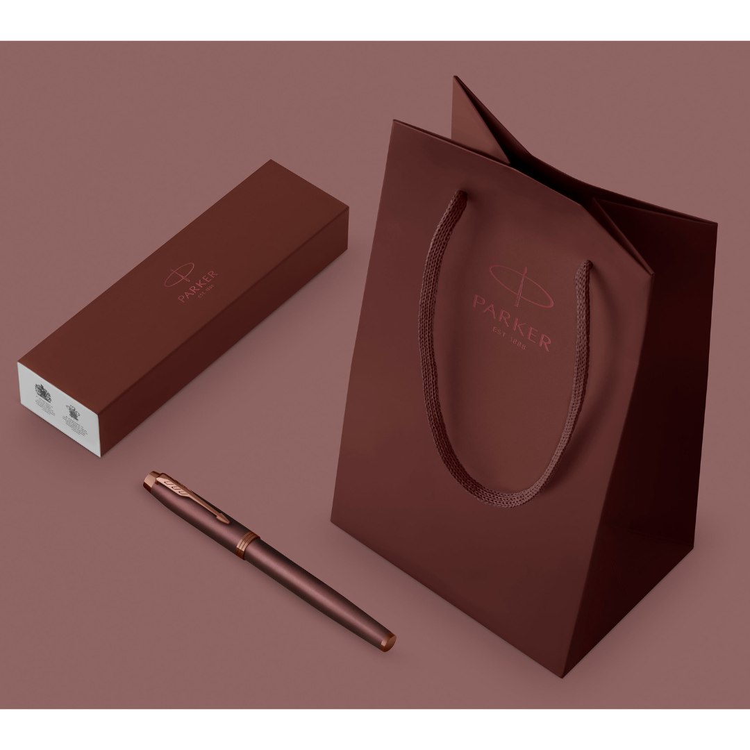 Parker IM PROFESSIONAL Fountain Pen - Monochrome Burgundy — flat lay