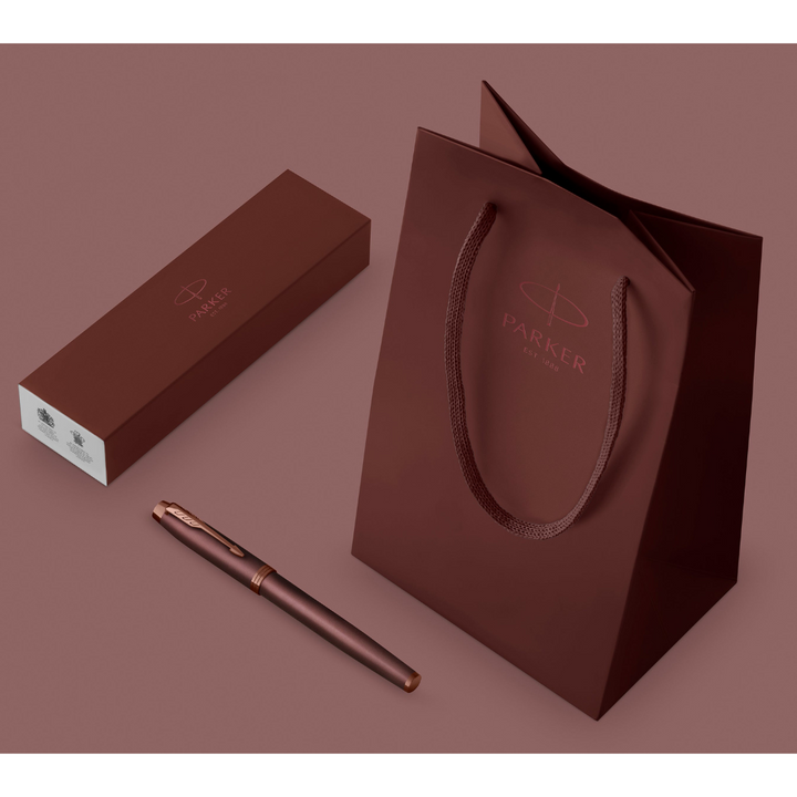 Parker IM PROFESSIONAL Fountain Pen - Monochrome Burgundy — flat lay