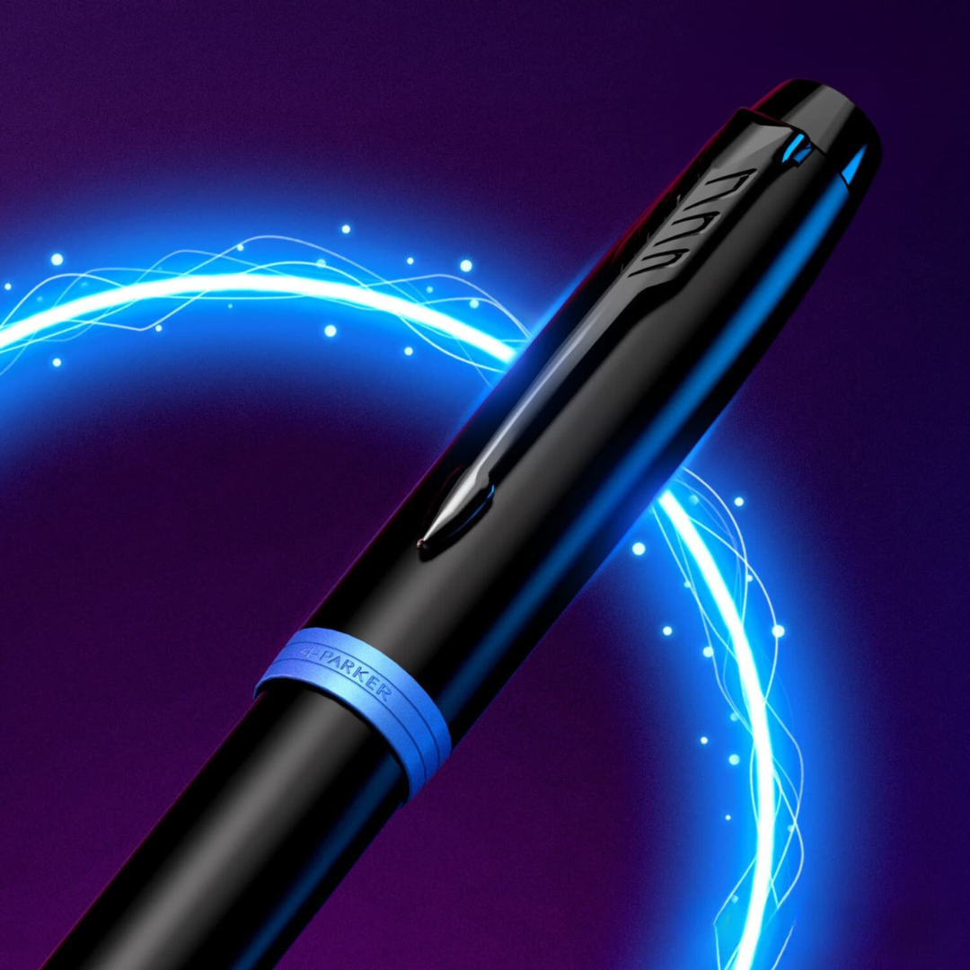 Parker IM PROFESSIONAL Vibrant Ring BT Fountain Pen Marine Blue — flat lay