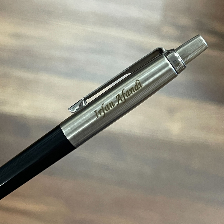 Parker Jotter Special Black Ballpoint Pen — Parker ballpoint pen — reliable smooth-writing everyday pen, at Cityluxe Singapore
