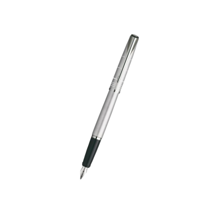 Parker Latitude 08 Icy Silver CT Fountain Pen - Medium Nib — capped