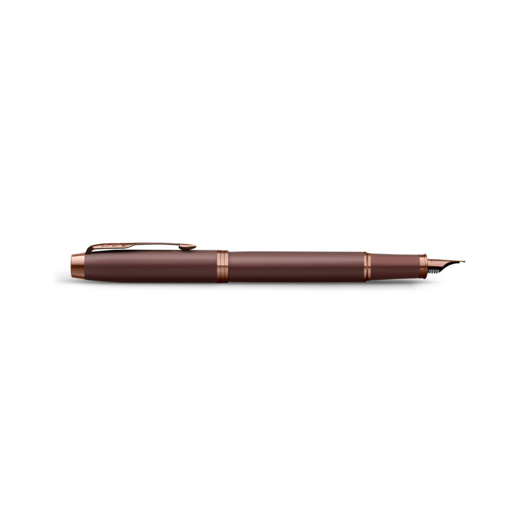 Parker IM PROFESSIONAL Fountain Pen - Monochrome Burgundy — flat lay